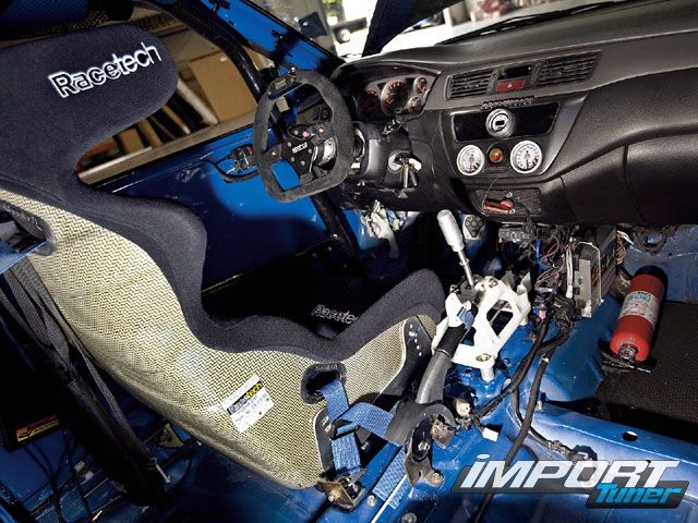 0711 impp 10 z 2003 mitsubishi lancer evolution 8 interior